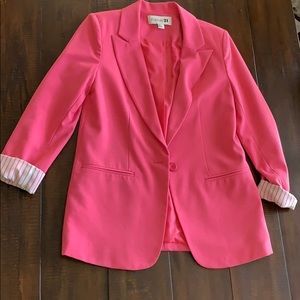 Pink pink pink!! Blazer